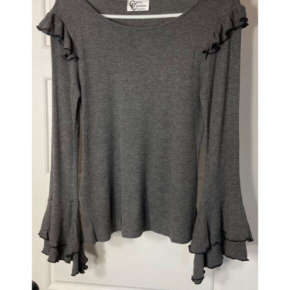 Carole Chrisrian Gray Lightweight Tee W/Ruffle Shoulder & Sleeve Boho Hippy S - Picture 2 of 6